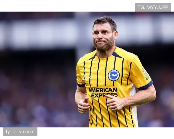 聚焦：37岁的米尔纳在布莱顿训练场加练，诠释职业典范